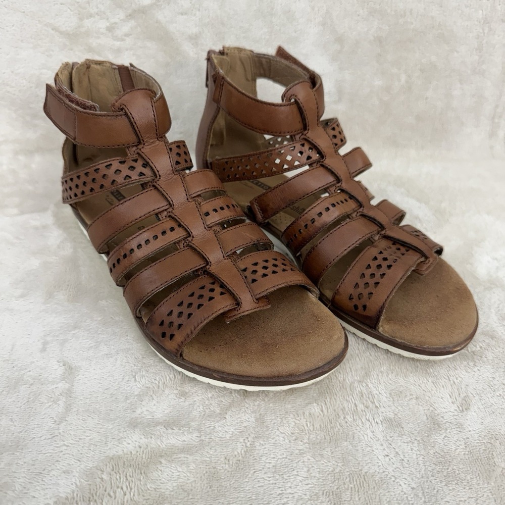 Clarks Collection Leather Gladiator Sandals Brown Cutout Zip Women's US 6